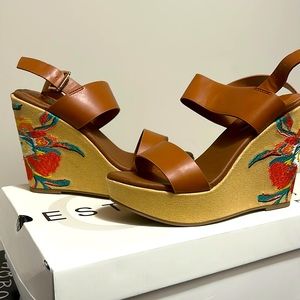 Tan Wedge